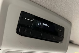 valkoinen Volkswagen Transporter 2020 kuva 18.