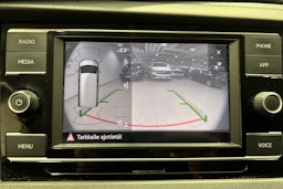 valkoinen Volkswagen Transporter 2020 kuva 22.