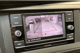 harmaa Volkswagen Transporter 2020 kuva 21.
