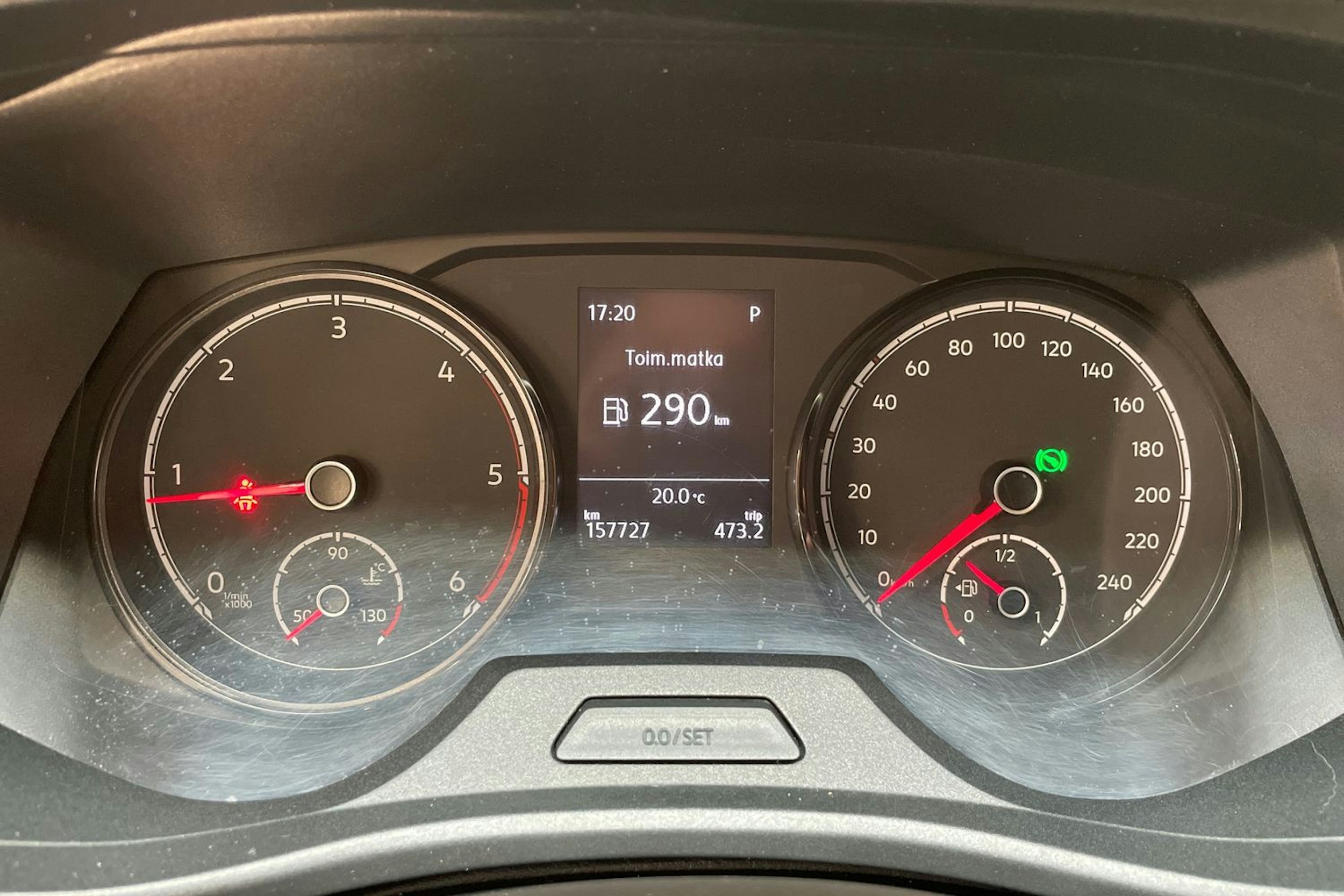 valkoinen Volkswagen Transporter 2020 kuva 17.