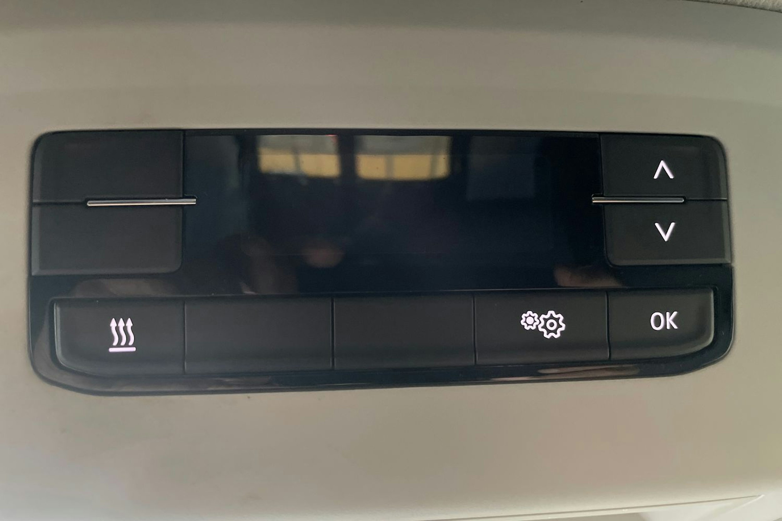 Musta Volkswagen TRANSPORTER 2020 kuva 16.