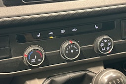 hopea Volkswagen Transporter 2020 kuva 22.