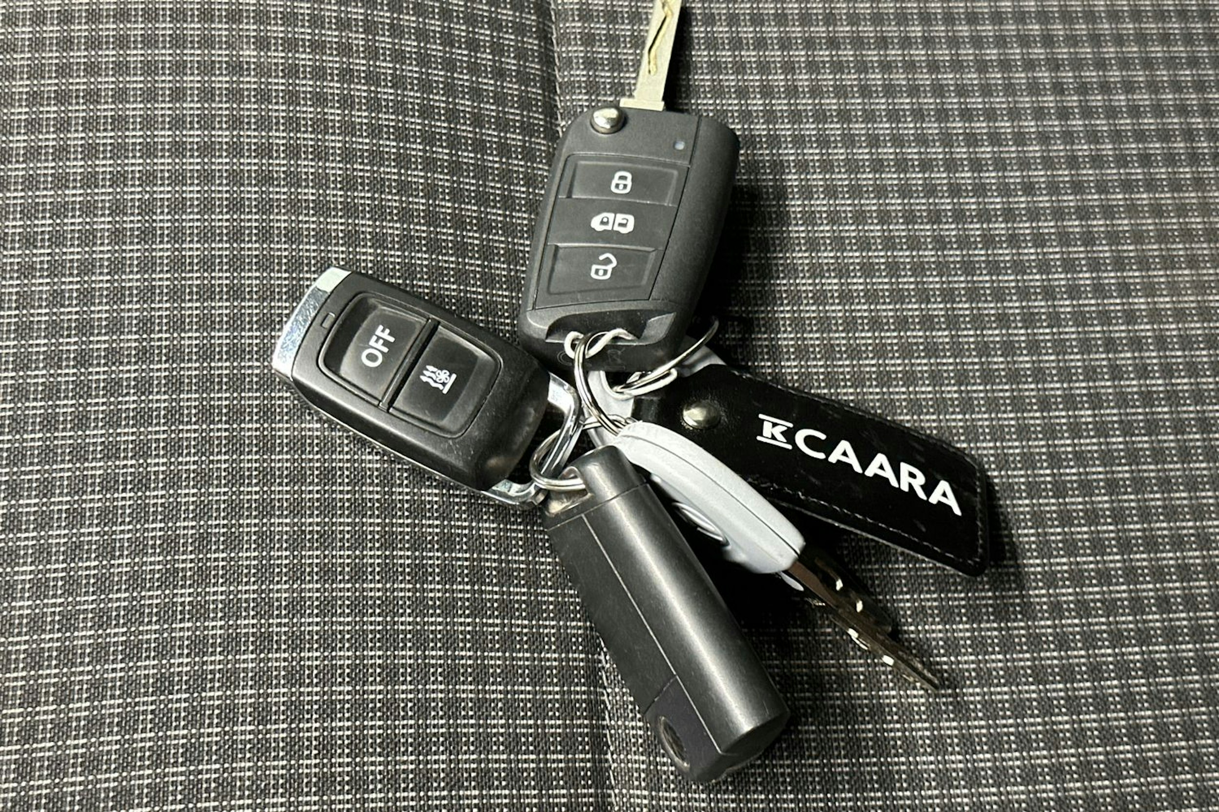 hopea Volkswagen Transporter 2020 kuva 23.