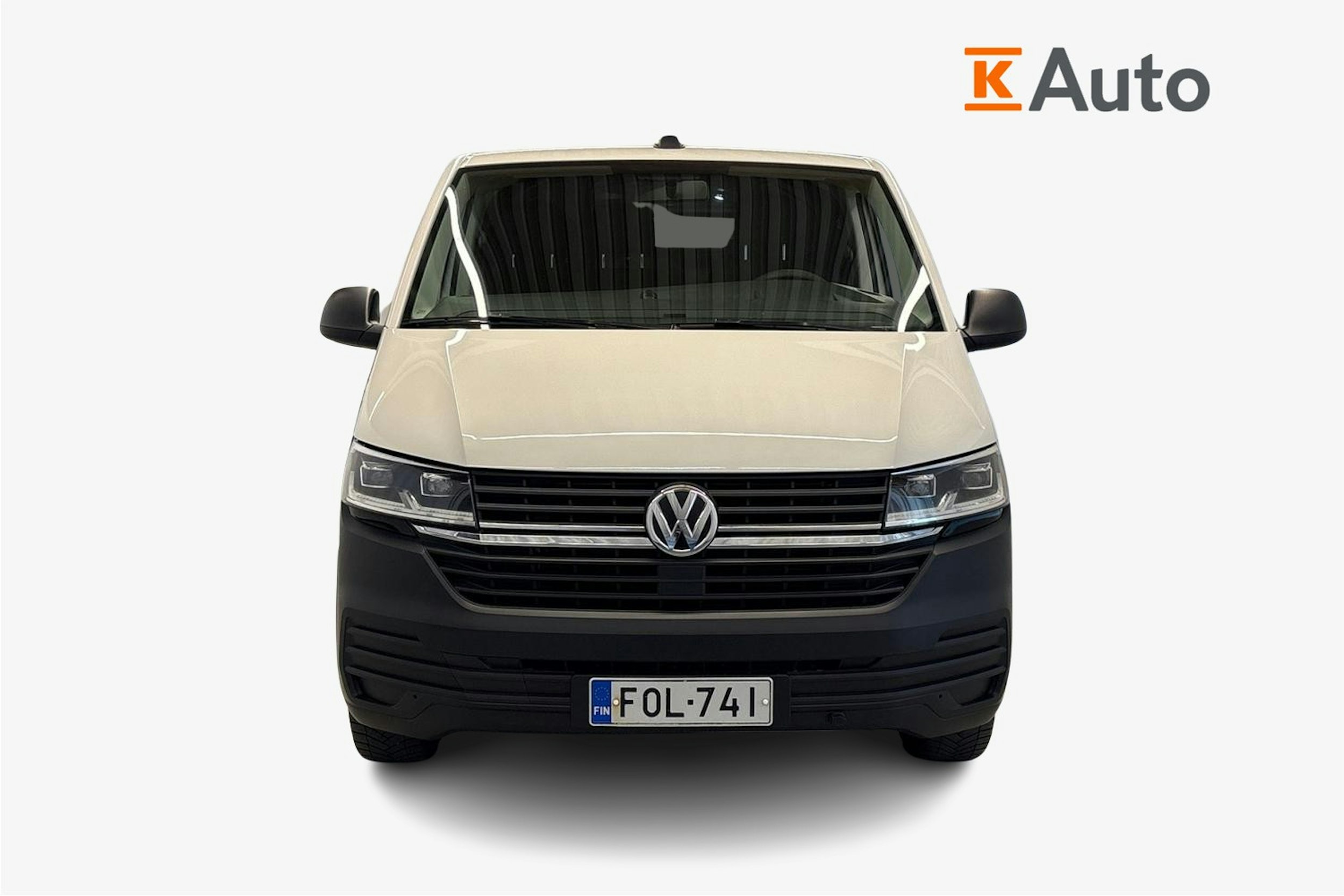 valkoinen Volkswagen Transporter 2020 kuva 5.