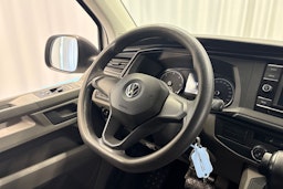 valkoinen Volkswagen Transporter 2020 kuva 13.