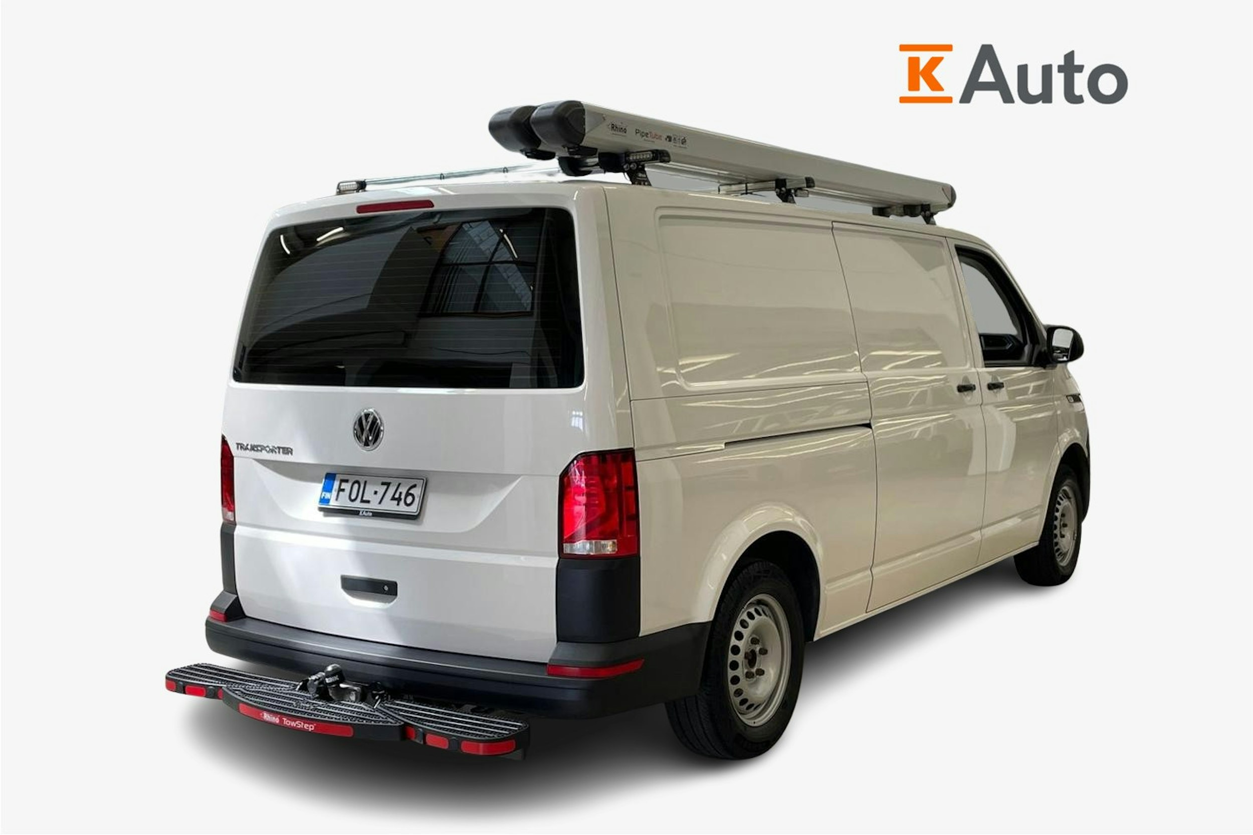 valkoinen Volkswagen Transporter 2020 kuva 2.