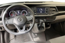 valkoinen Volkswagen Transporter 2020 kuva 9.