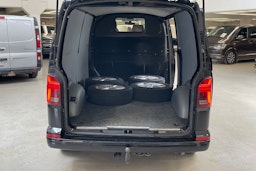musta Volkswagen Transporter 2020 kuva 14.