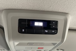 musta Volkswagen Transporter 2020 kuva 23.