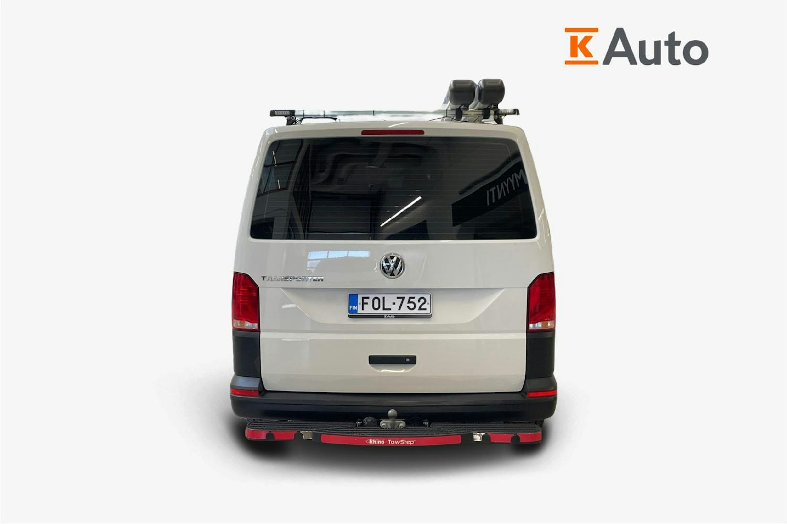 valkoinen Volkswagen Transporter 2020 kuva 3.