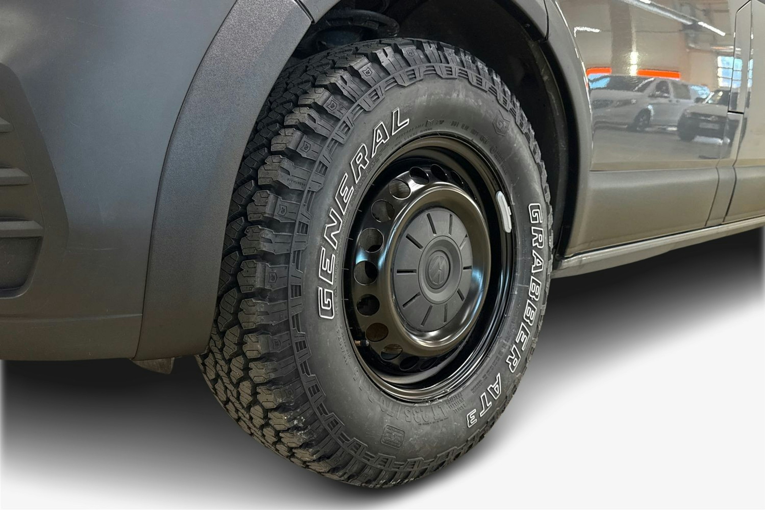 met. harmaa Volkswagen Transporter 2020 kuva 12.