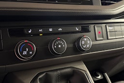 met. harmaa Volkswagen Transporter 2020 kuva 22.