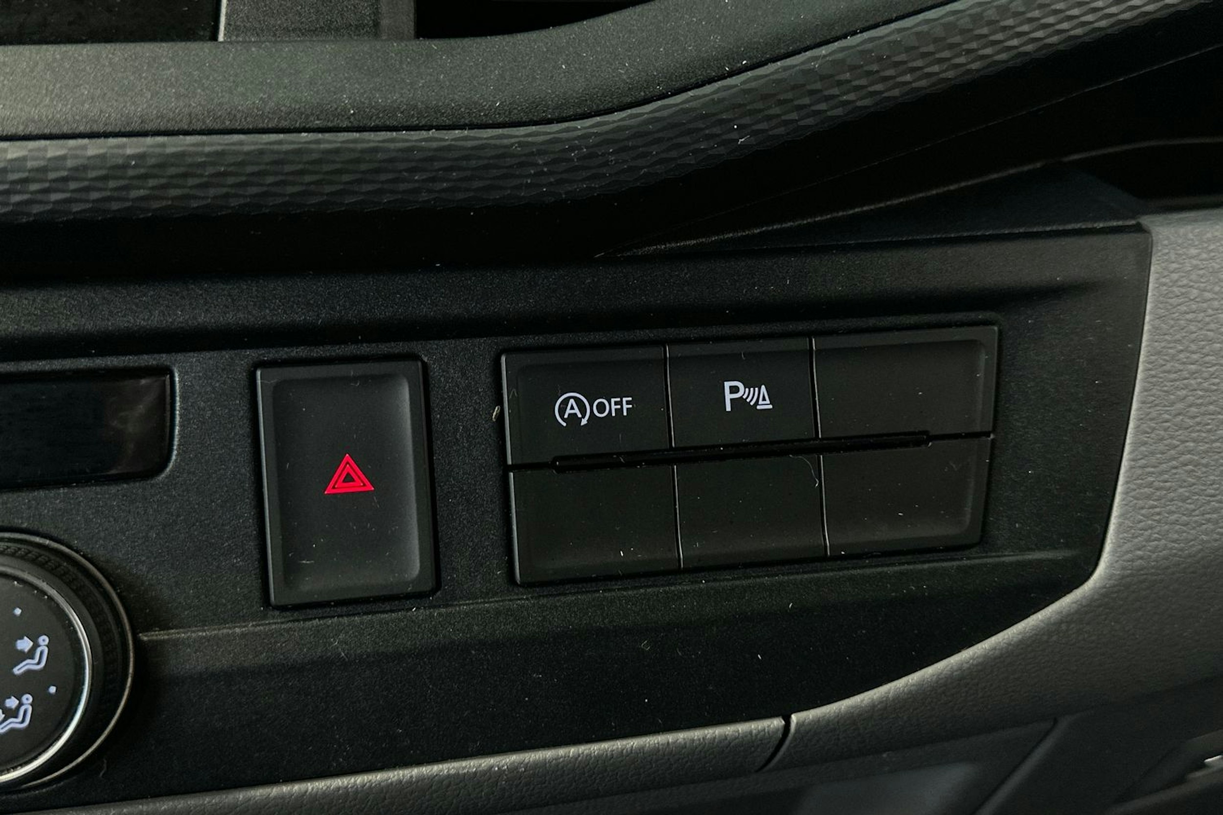 hopea Volkswagen Transporter 2020 kuva 24.