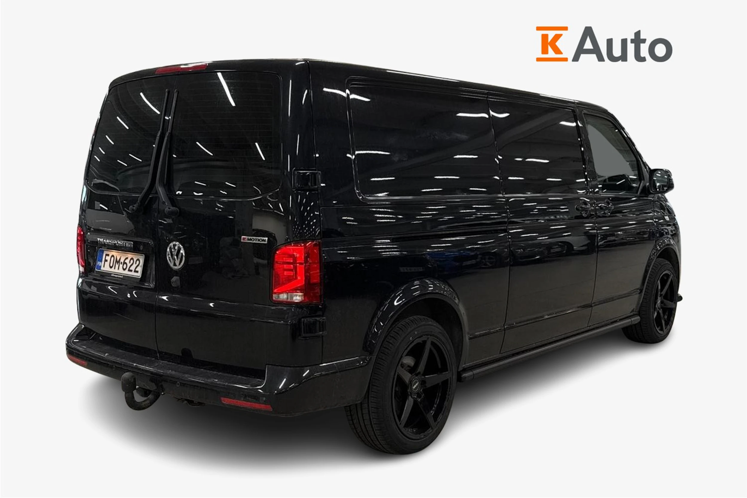 musta Volkswagen Transporter 2020 kuva 2.