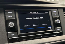 musta Volkswagen Transporter 2020 kuva 23.