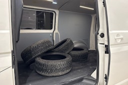 Valkoinen Volkswagen TRANSPORTER 2020 kuva 16.