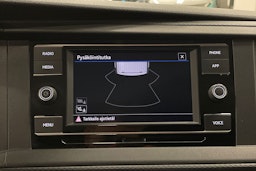 valkoinen Volkswagen Transporter 2020 kuva 21.