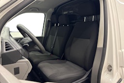 valkoinen Volkswagen Transporter 2020 kuva 7.