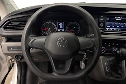 valkoinen Volkswagen Transporter 2020 kuva 8.