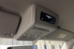 valkoinen Volkswagen Transporter 2020 kuva 18.