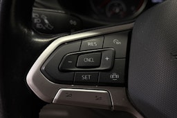 harmaa Volkswagen Transporter 2020 kuva 15.