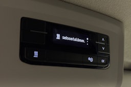 harmaa Volkswagen Transporter 2020 kuva 23.