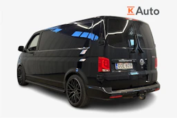 musta Volkswagen Transporter 2020 kuva 2.