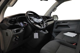 valkoinen Volkswagen Transporter 2020 kuva 3.