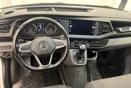 valkoinen Volkswagen Transporter 2020 kuva 9.