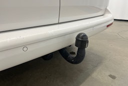 valkoinen Volkswagen Transporter 2020 kuva 13.