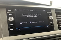 valkoinen Volkswagen Transporter 2020 kuva 29.