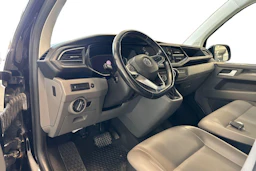 musta Volkswagen Transporter 2020 kuva 3.