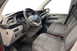 punainen Volkswagen Transporter 2020 kuva 8.