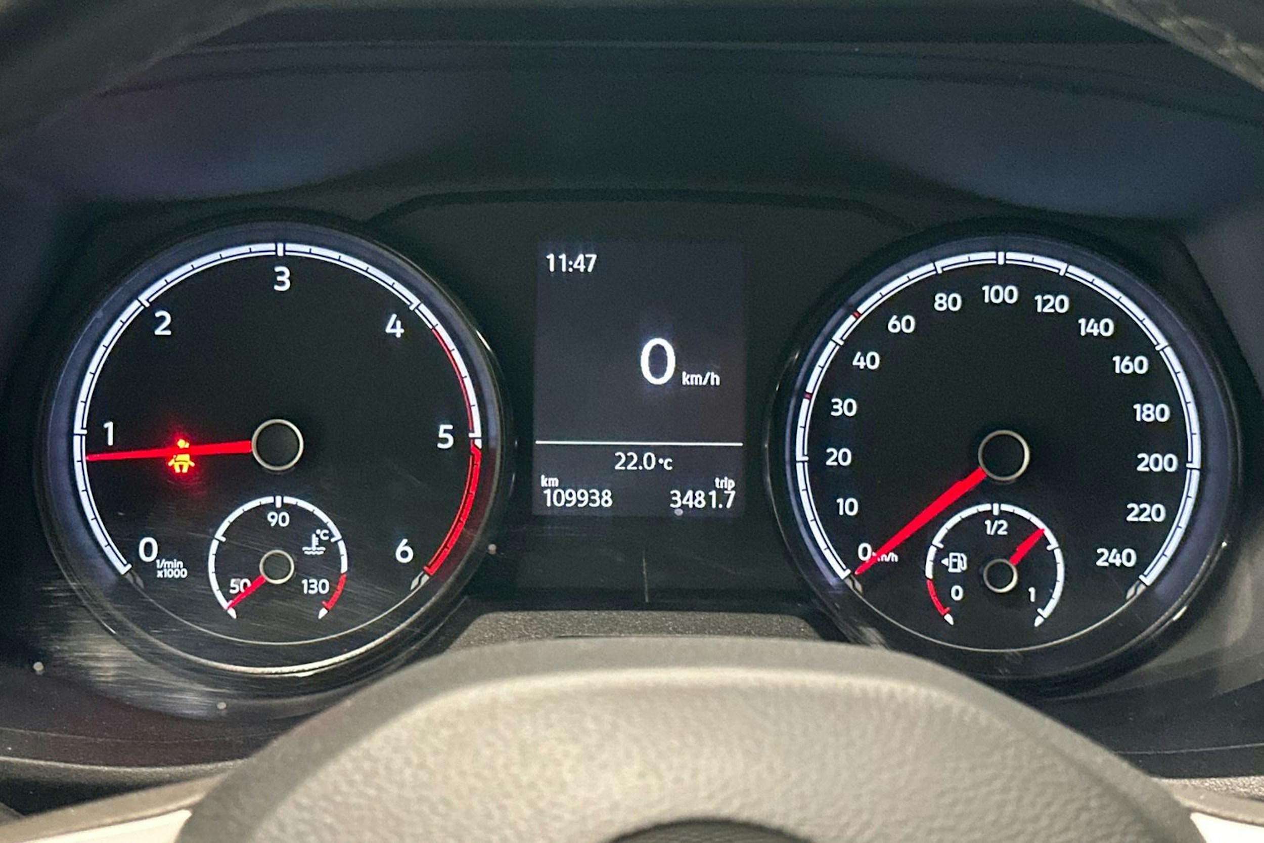 Valkoinen Volkswagen TRANSPORTER 2020 kuva 18.
