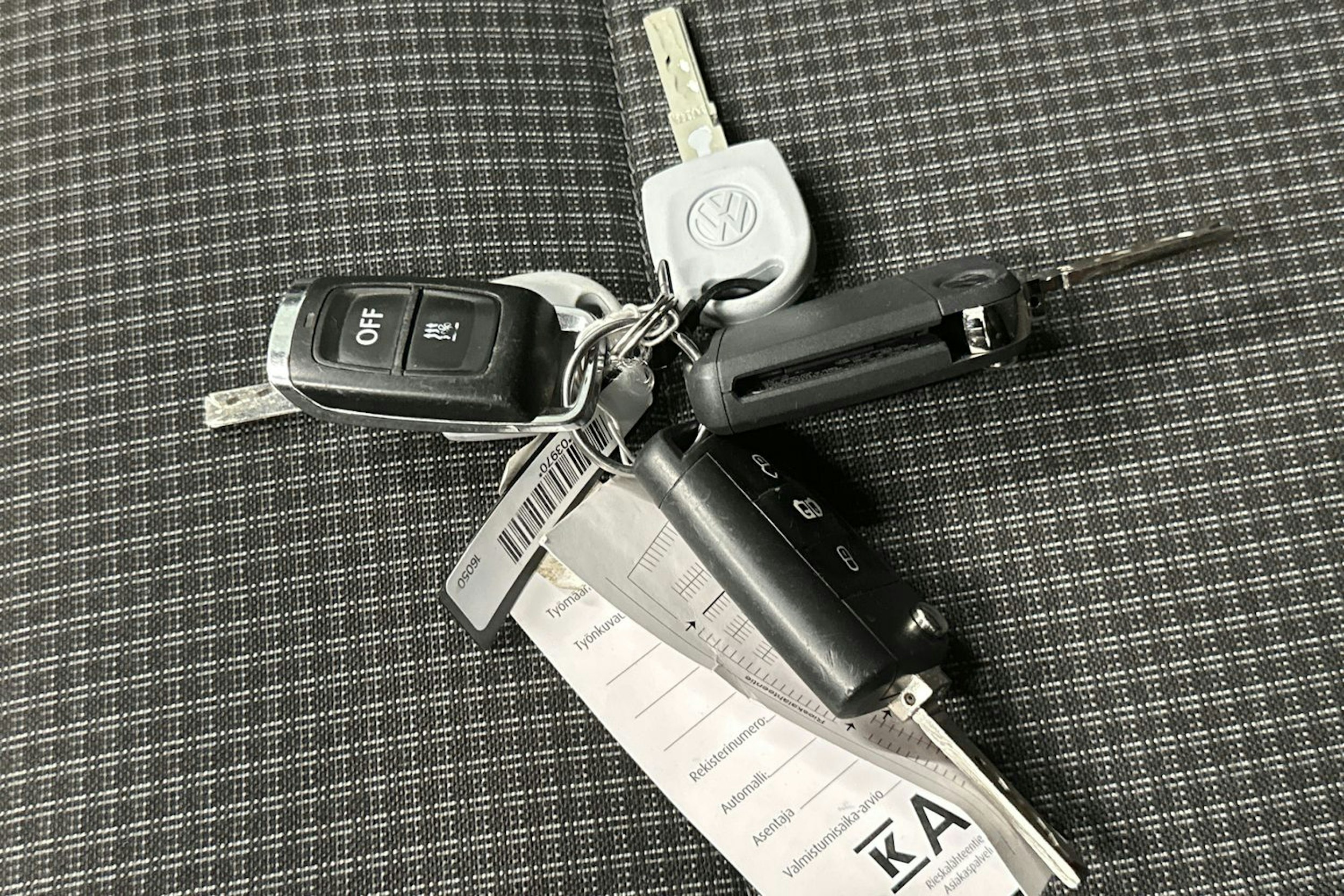 Valkoinen Volkswagen TRANSPORTER 2020 kuva 25.