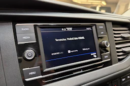 sininen Volkswagen Transporter 2020 kuva 13.