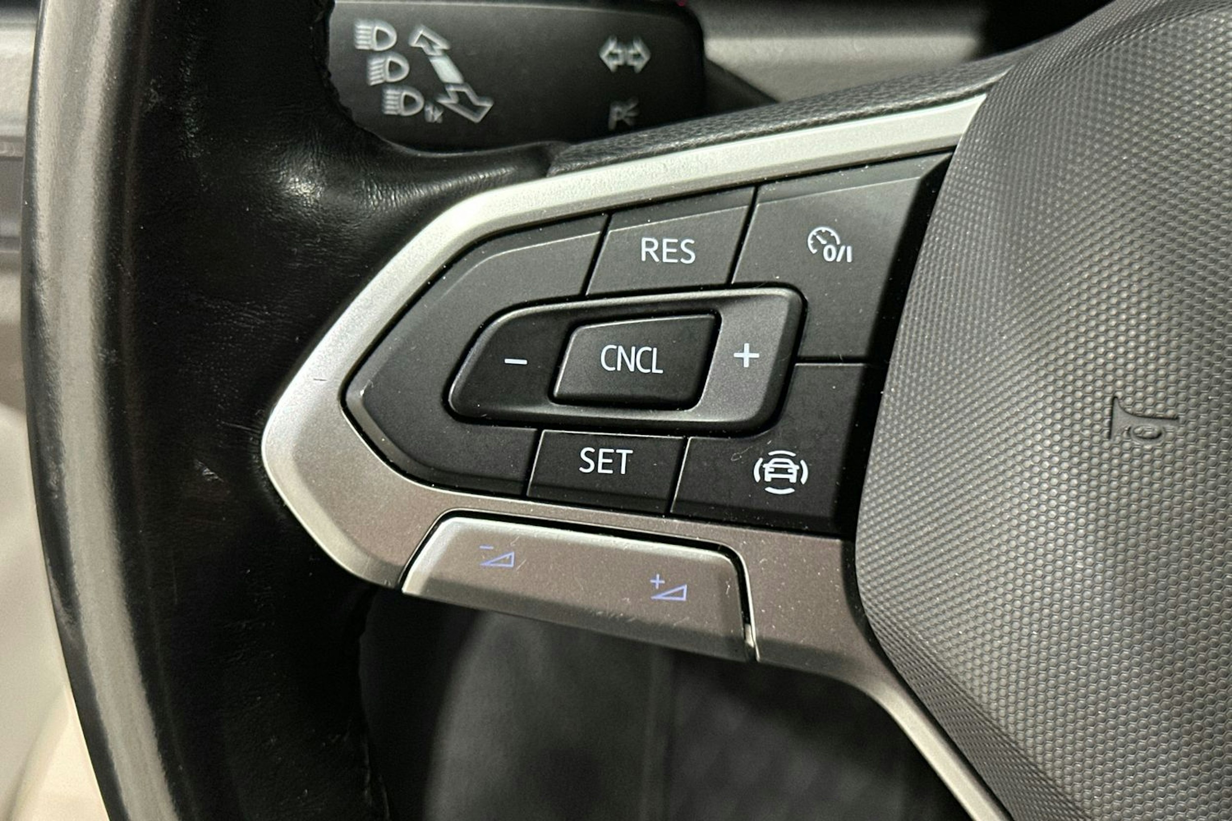Valkoinen Volkswagen TRANSPORTER 2021 kuva 12.