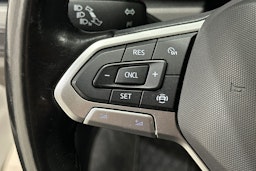 Valkoinen Volkswagen TRANSPORTER 2021 kuva 12.