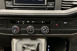 Valkoinen Volkswagen TRANSPORTER 2021 kuva 17.
