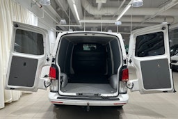 Valkoinen Volkswagen TRANSPORTER 2021 kuva 23.