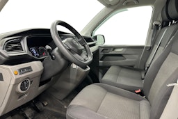 valkoinen Volkswagen Transporter 2020 kuva 9.