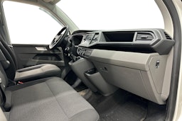 valkoinen Volkswagen Transporter 2020 kuva 12.