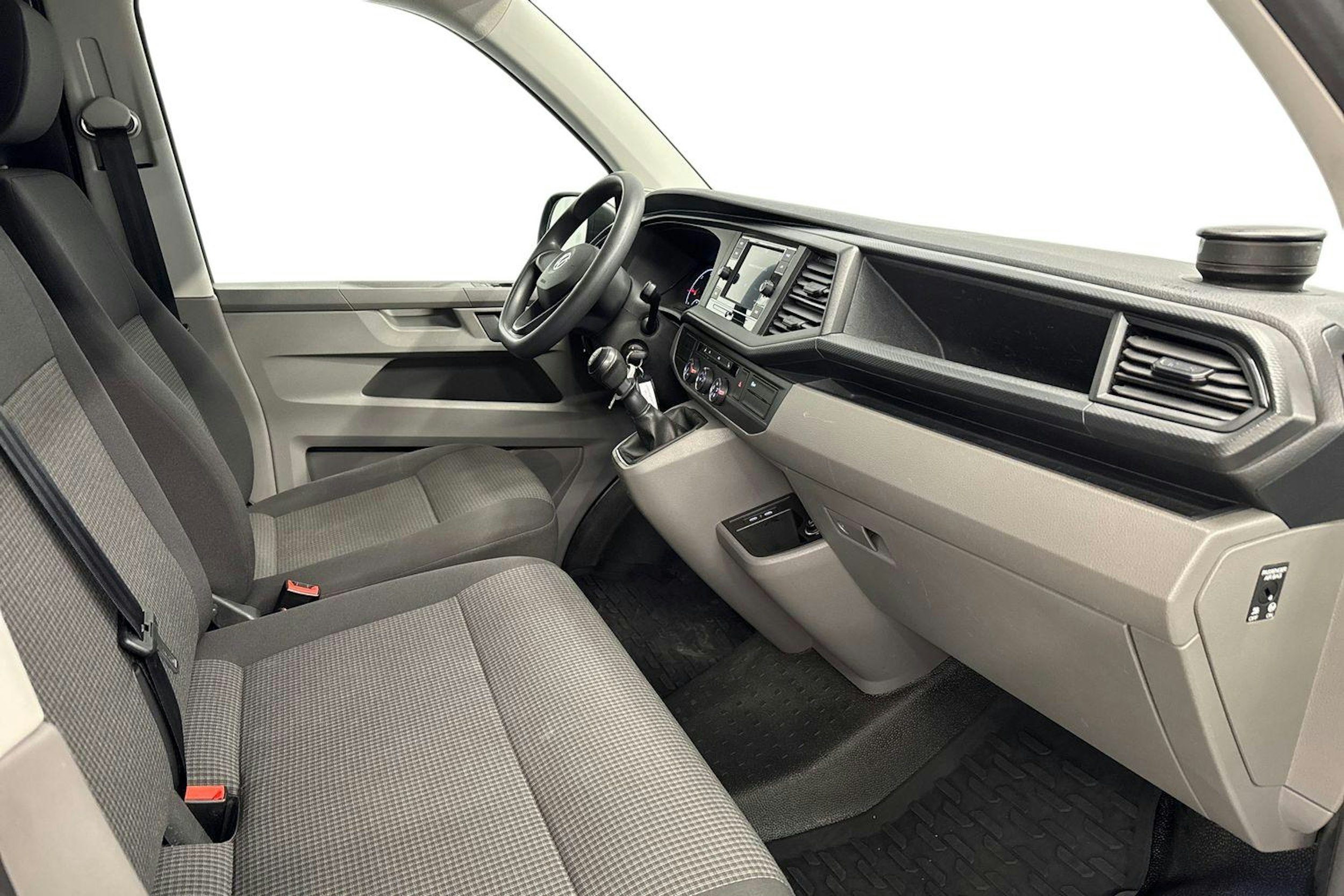 sininen Volkswagen Transporter 2020 kuva 9.