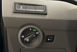 sininen Volkswagen Transporter 2020 kuva 20.