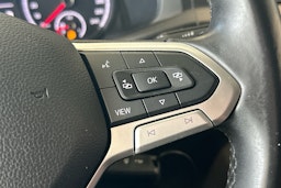 harmaa Volkswagen Transporter 2020 kuva 25.