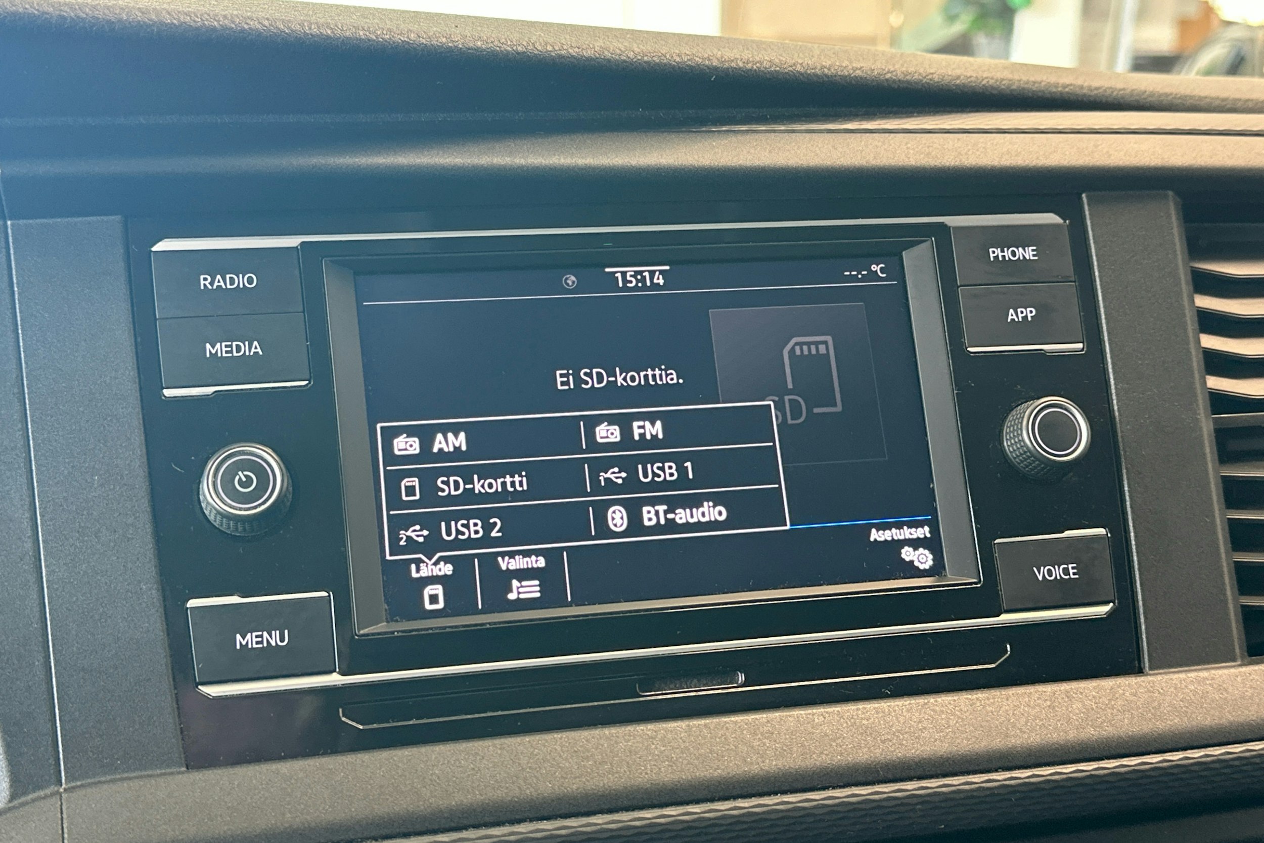 harmaa Volkswagen Transporter 2020 kuva 30.