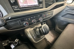 harmaa Volkswagen Transporter 2020 kuva 32.