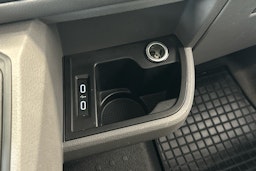 harmaa Volkswagen Transporter 2020 kuva 34.