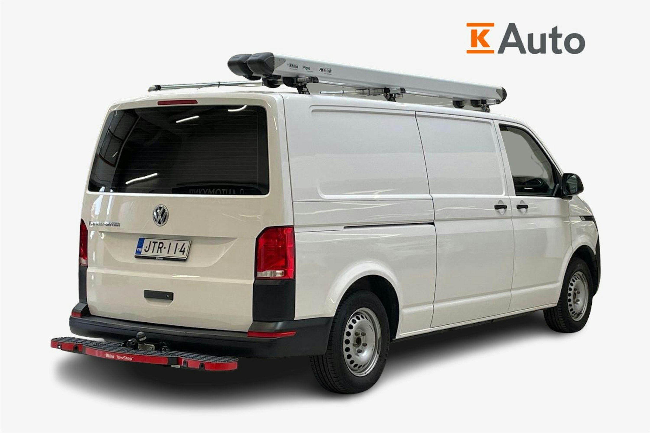 valkoinen Volkswagen Transporter 2020 kuva 2.