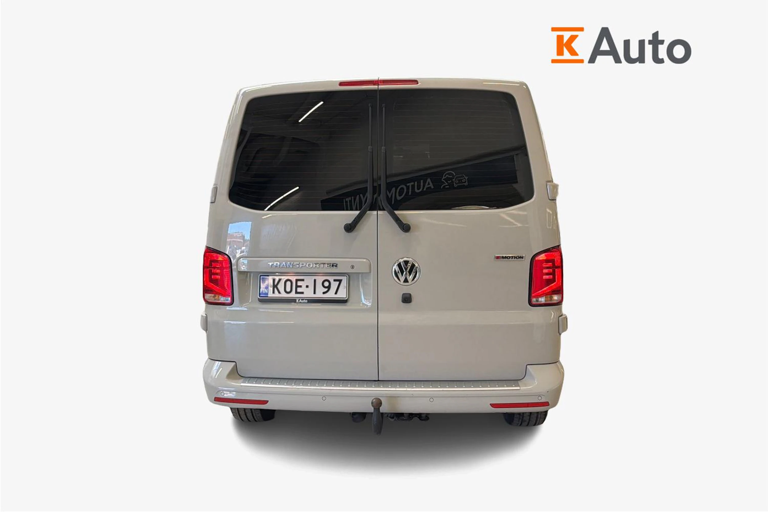 harmaa Volkswagen Transporter 2020 kuva 4.